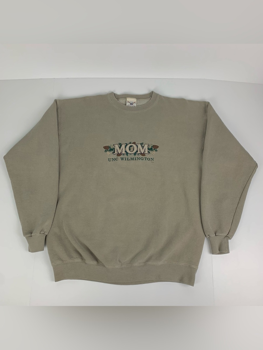 Vintage Oarsman 913 Crewneck Sweatshirt UNC Wilmington MOM Size Medium